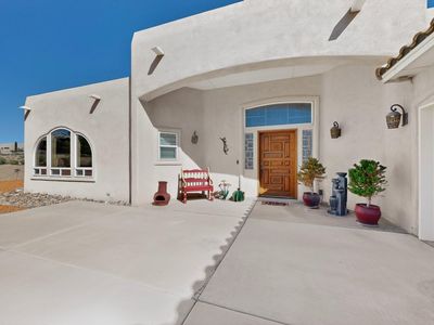 6520 Milpa Alta Rd NE, Rio Rancho, NM, 87144
