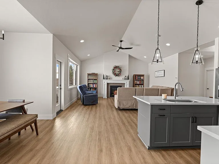 134 Sage Grouse Way — Photo 5