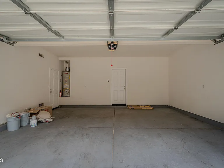 525 Shell Harbor Ln #525 — Photo 34