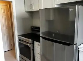 326 Saguenay Ave #1A, Oshawa, ON L1J 2N1