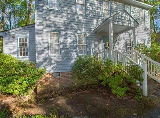 8710 Sunview Ln, North Chesterfield, VA 23235