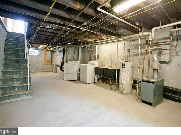 4205 Terrace St — Photo 20