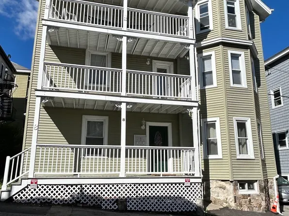 8 White Ave, Brookline, MA 02467