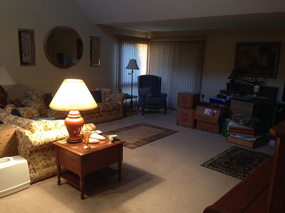 2nd image of 106 Lancelot Ln
