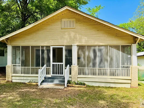 1822 W 15th St, Texarkana, TX 75501