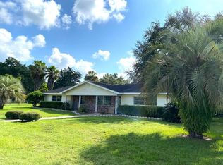 312 SW 3rd St, Trenton, FL 32693
