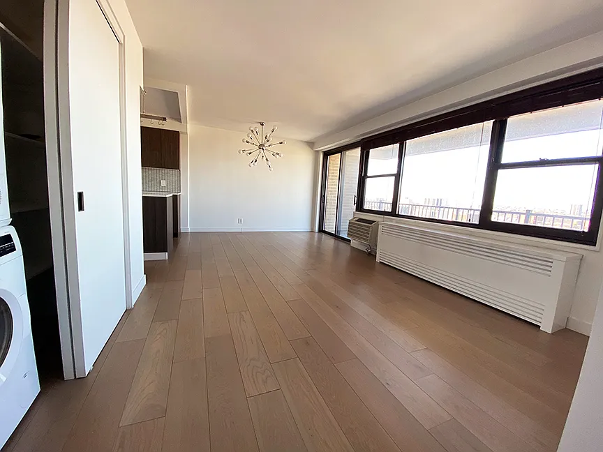 175 West 95th Street — Photo 3