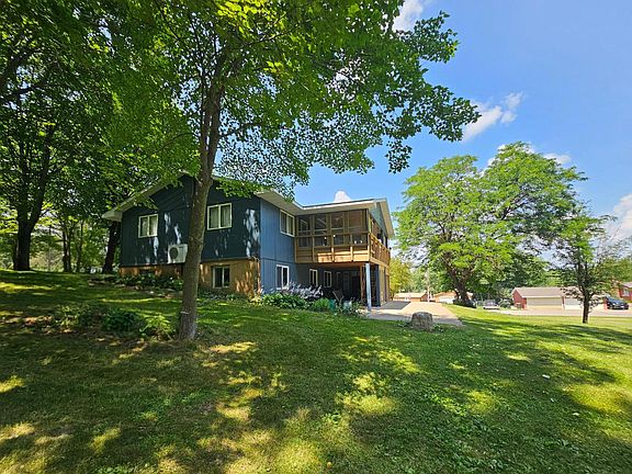 2nd image of 23221 Green Acres Dr