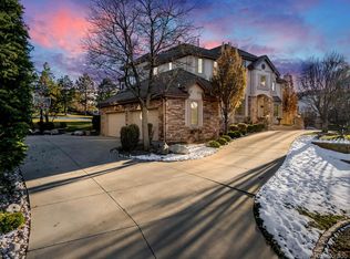 8200 Harbortown Pl, Lone Tree, CO 80124