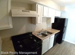 900 W Fordall St APT 80, Henderson, TX 75652
