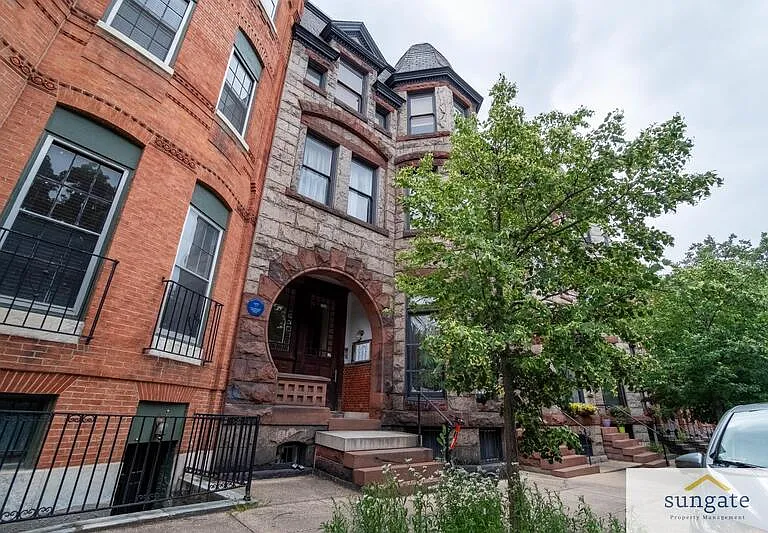 1729 Park Ave #4 — Photo 2