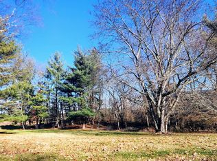 402 E Sherwin Dr, Urbana, IL 61802