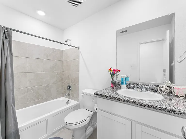 241 Thresher Ln — Photo 7