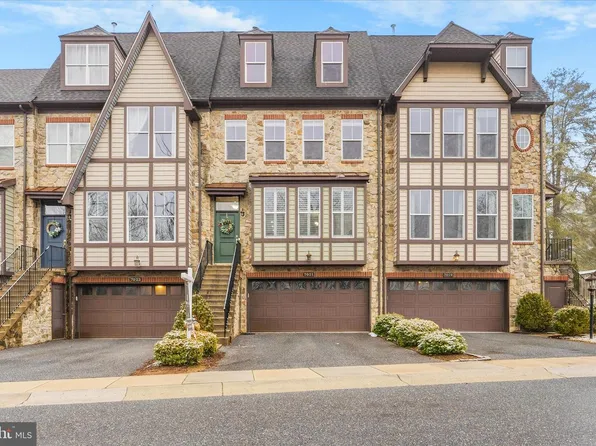 7021 Country Club Ter, New Market, MD 21774