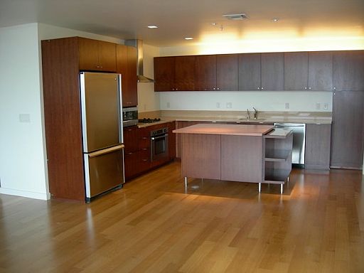 4th image of 3570 S River Pkwy Unit 313