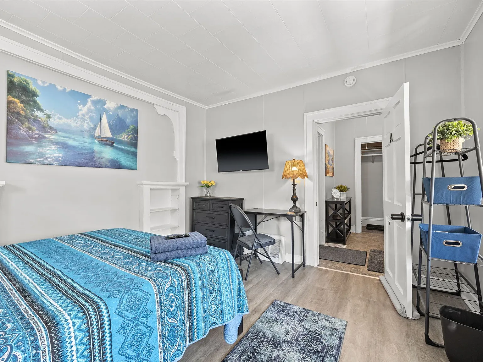 1 bed, 2160 sqft, $1,050 — Photo 3