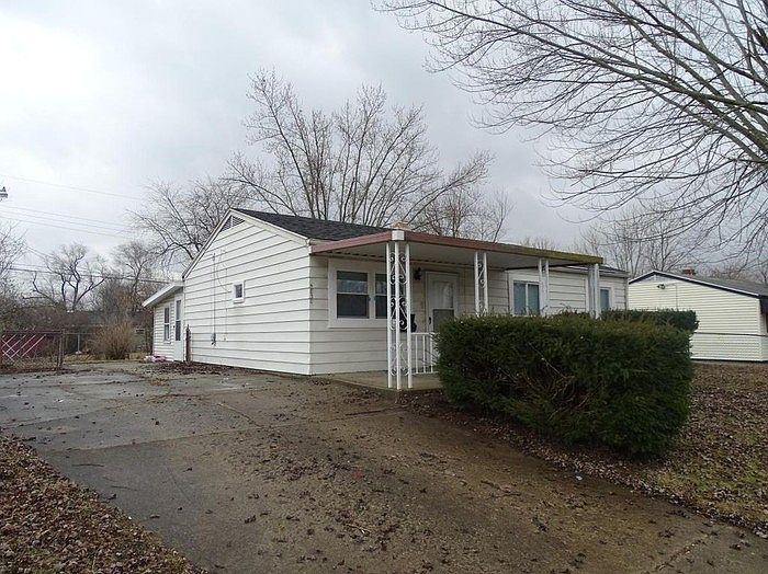 1st image of 4830 Vanguard Ave