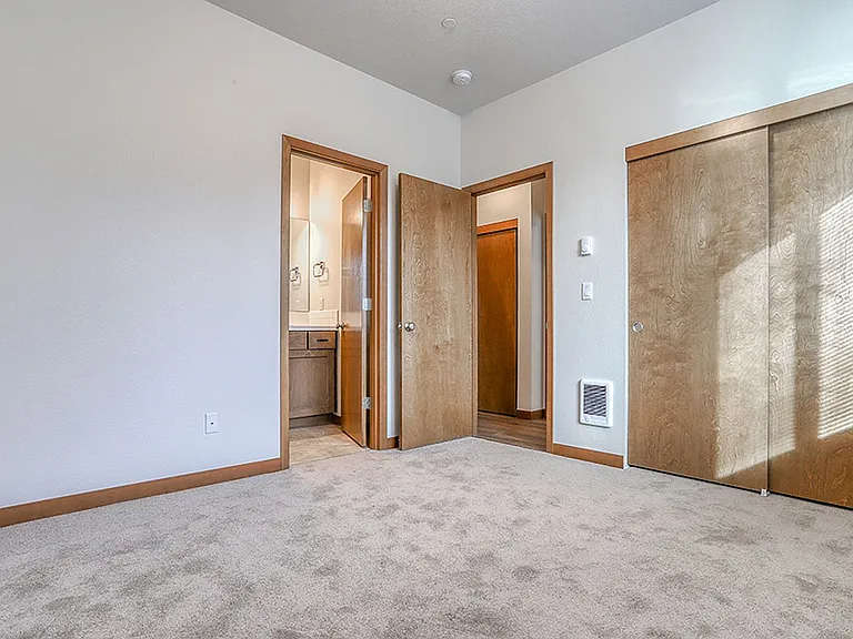 3381 Lewis Ln — Photo 8