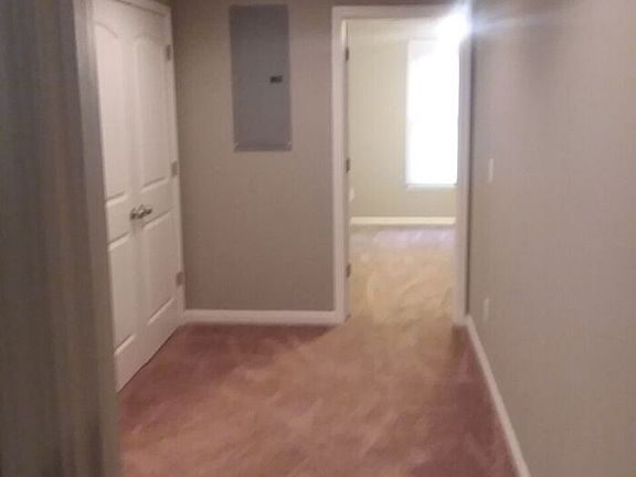 4th image of 4962 West St