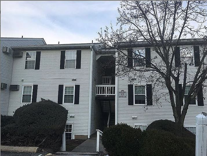 Open House Sat 04/30 11- 2PM