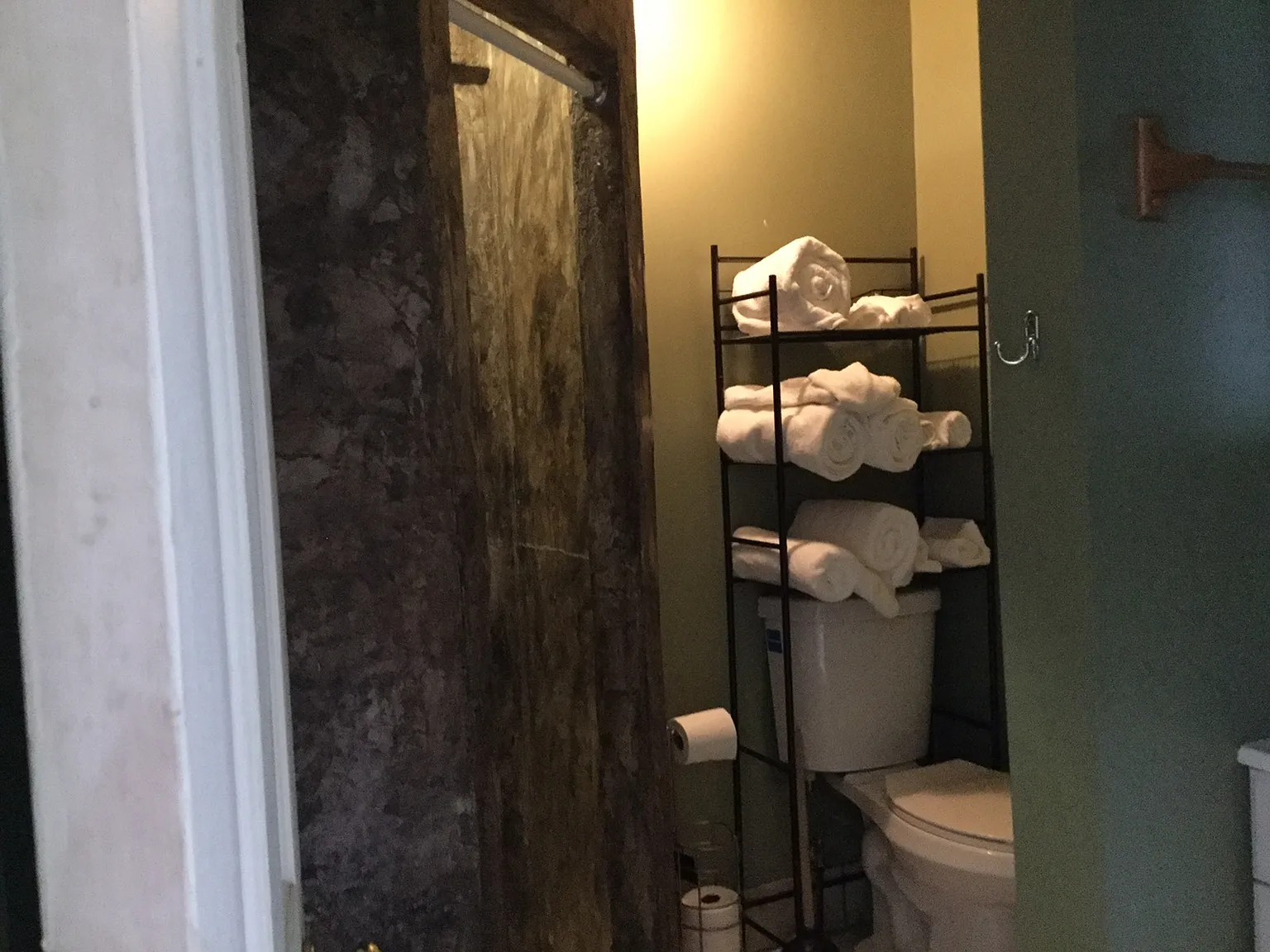 5 bed, $4,600 — Photo 4