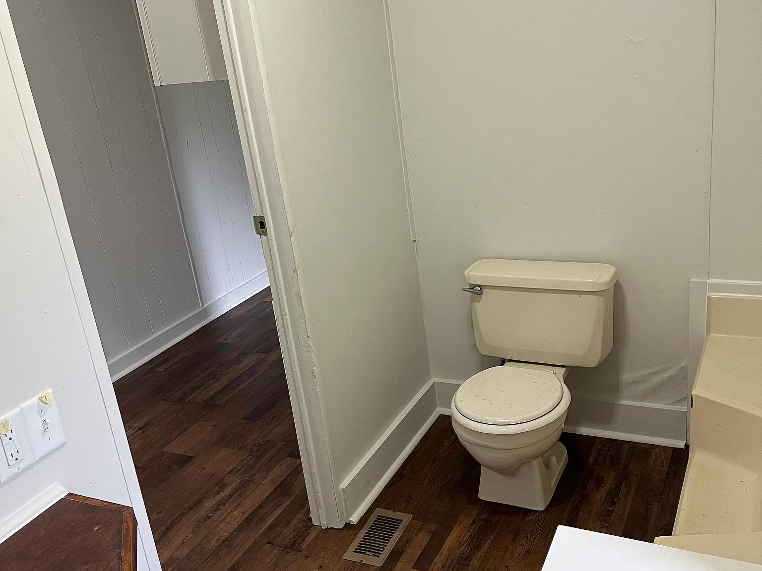 2 bed, $950 — Photo 4