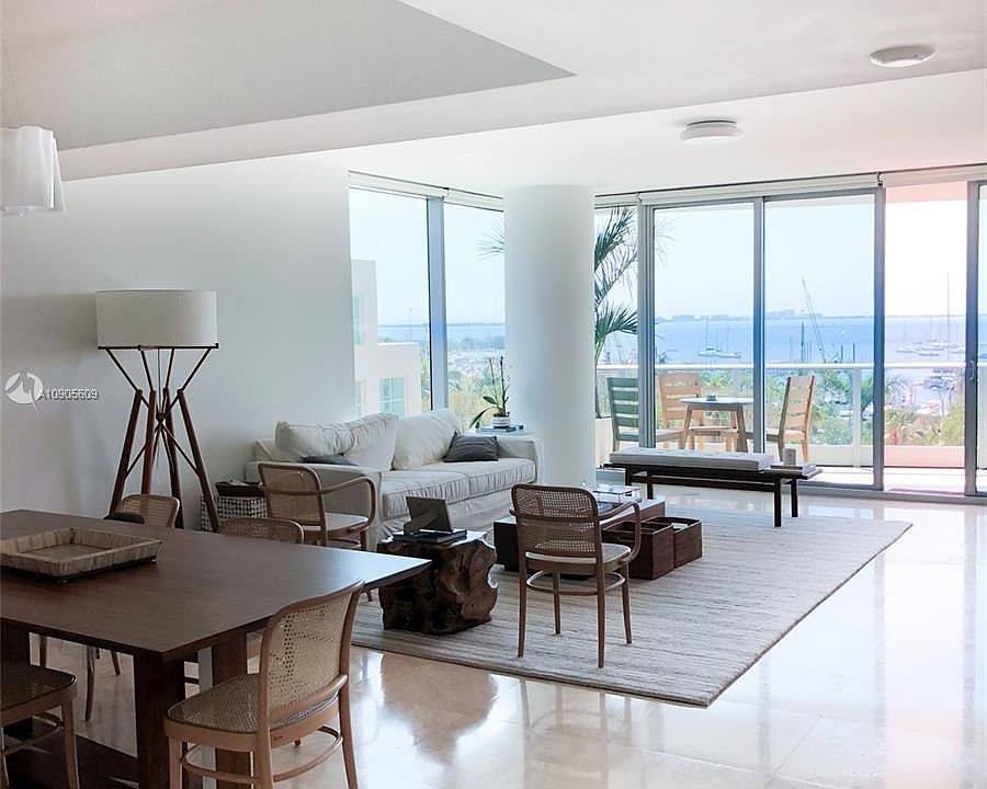 1st image of 2627 Bayshore Dr #701