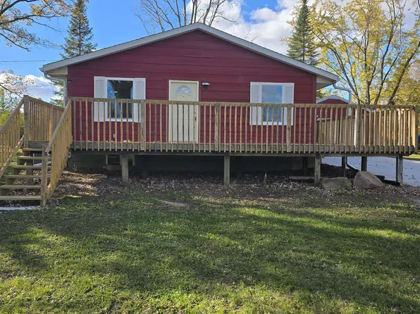 N6525 Laurmar Ln, Oneida, WI 54155