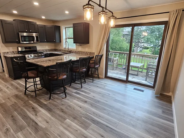 612 4th St N Unit 14, Hudson, WI 54016