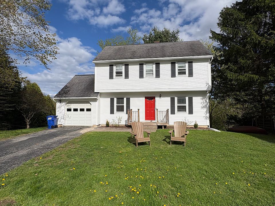 1st image of 24 Cascade Ct