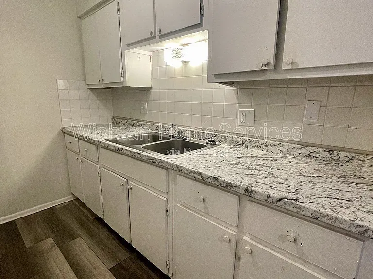217 Charleston Blvd #4 — Photo 3