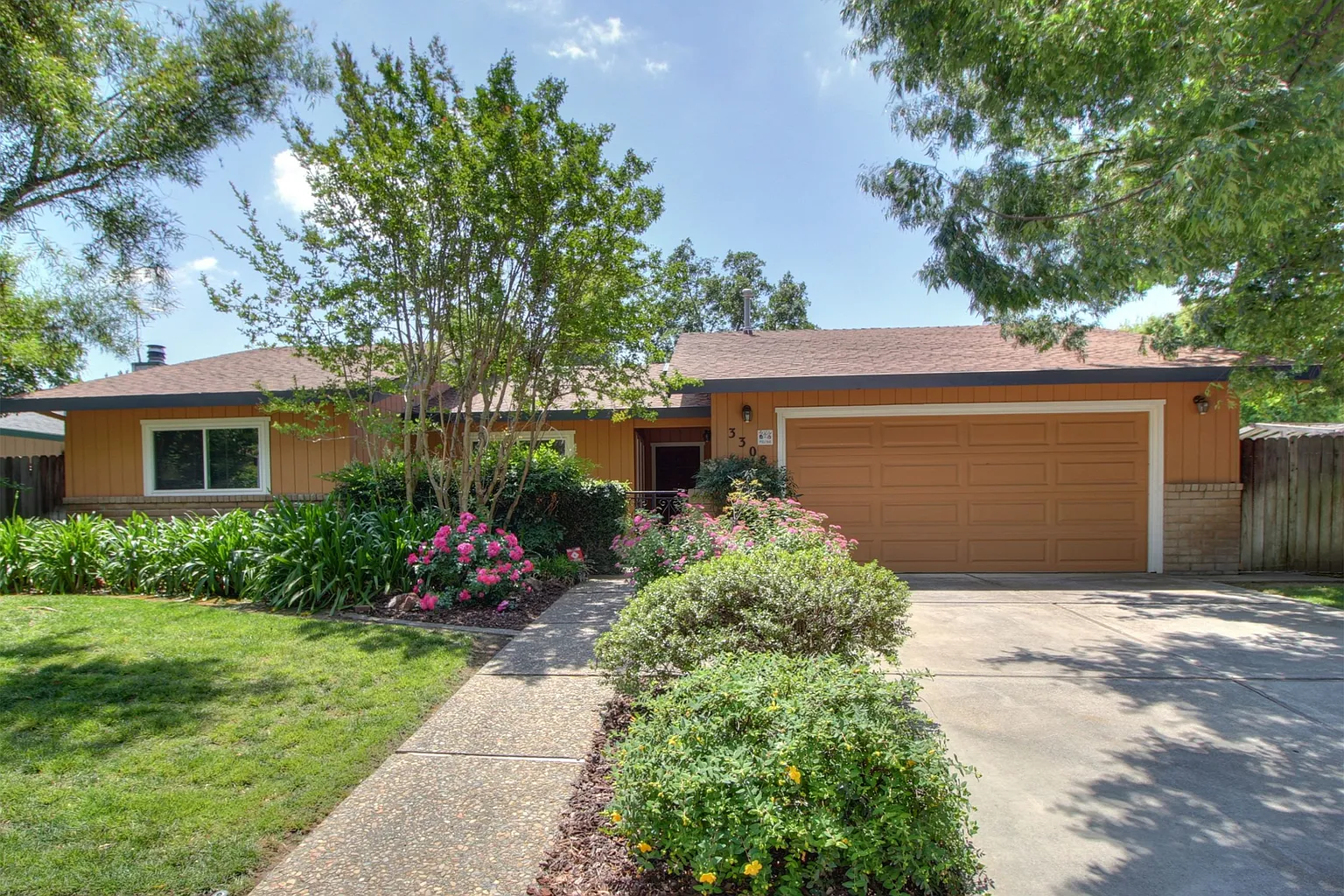 3308 Monterey Ave photo 1