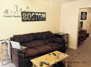 14 Cleveland Pl, Boston, MA 02113