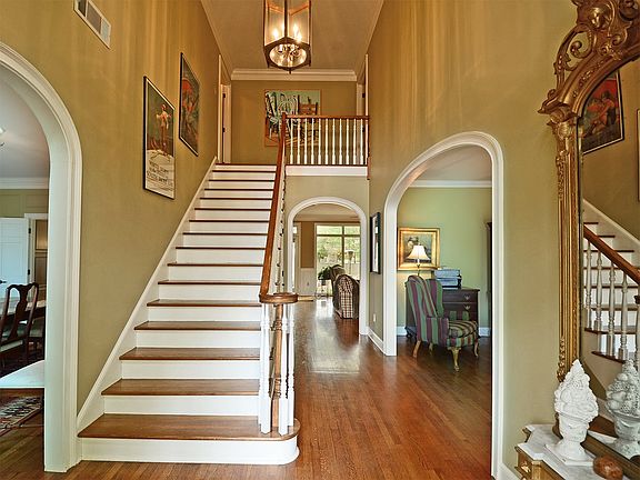 3rd image of 2117 Dogwood Estates Cv
