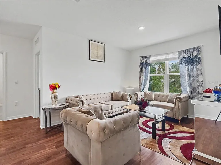 2085 Doe Run Dr — Photo 25