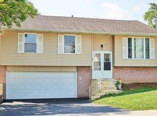 731 Dickens Ave, Glendale Heights, IL 60139