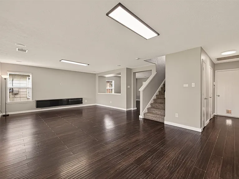 18302 Walden Gate Ln — Photo 14