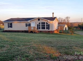 1524 J Rhyne Reep Rd, Vale, NC 28168