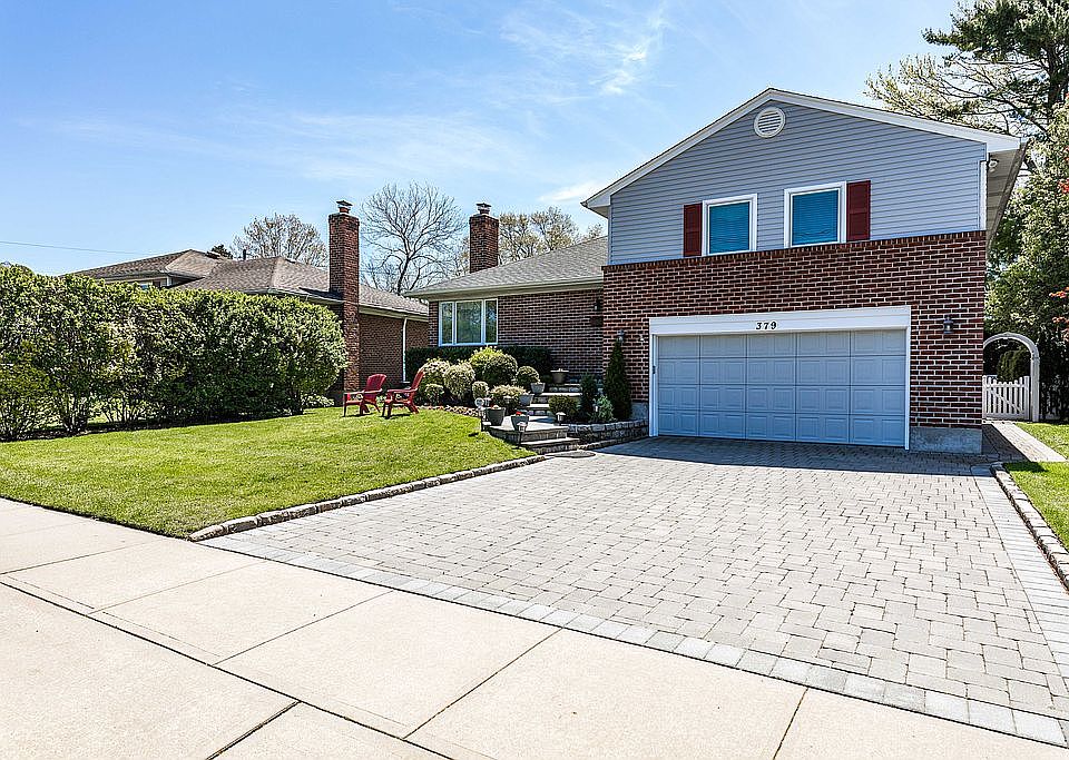 1st image of 379 Terrace Ave