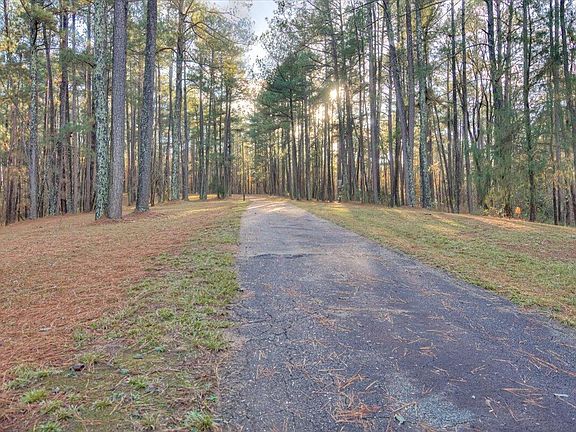 3rd image of 635 River Pines Drive