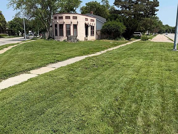2nd image of 3210 Normal Blvd