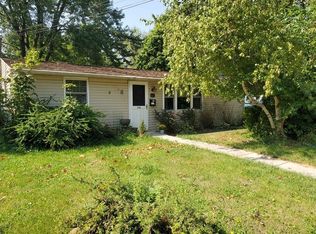 318 Dodge Ave, Dekalb, IL 60115