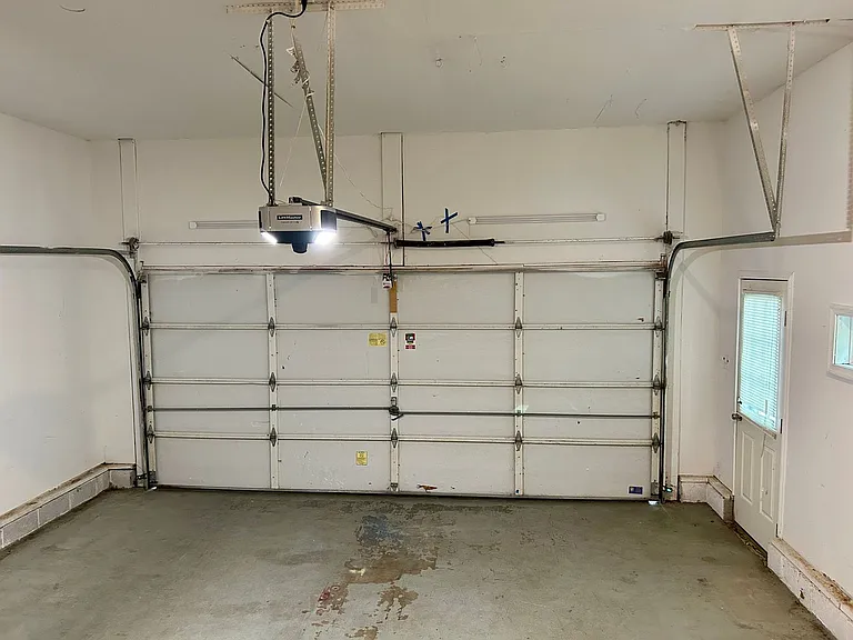 1520 Crawford Wood Dr — Photo 22