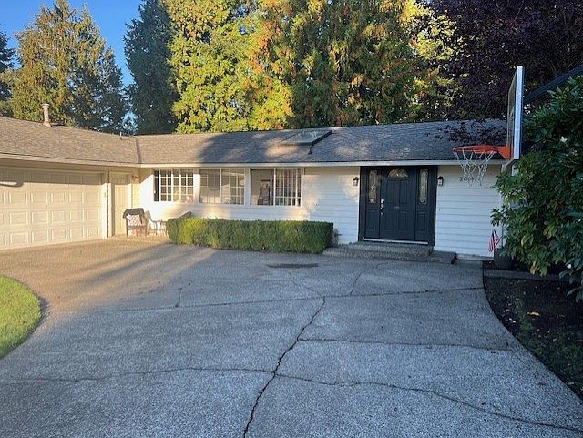 1st image of 2014 186th Ave NE