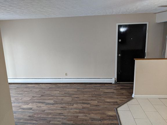 2nd image of 2358 Harrison Ave Unit 28