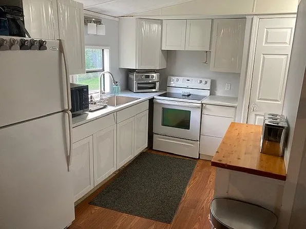 14 Travis Cove Rd, Candler, NC 28715