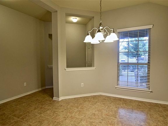 4th image of 15107 Verela Dr