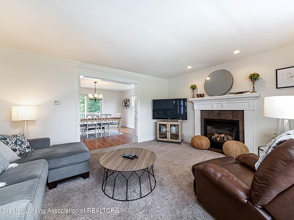5th image of 13718 Harvest Ln