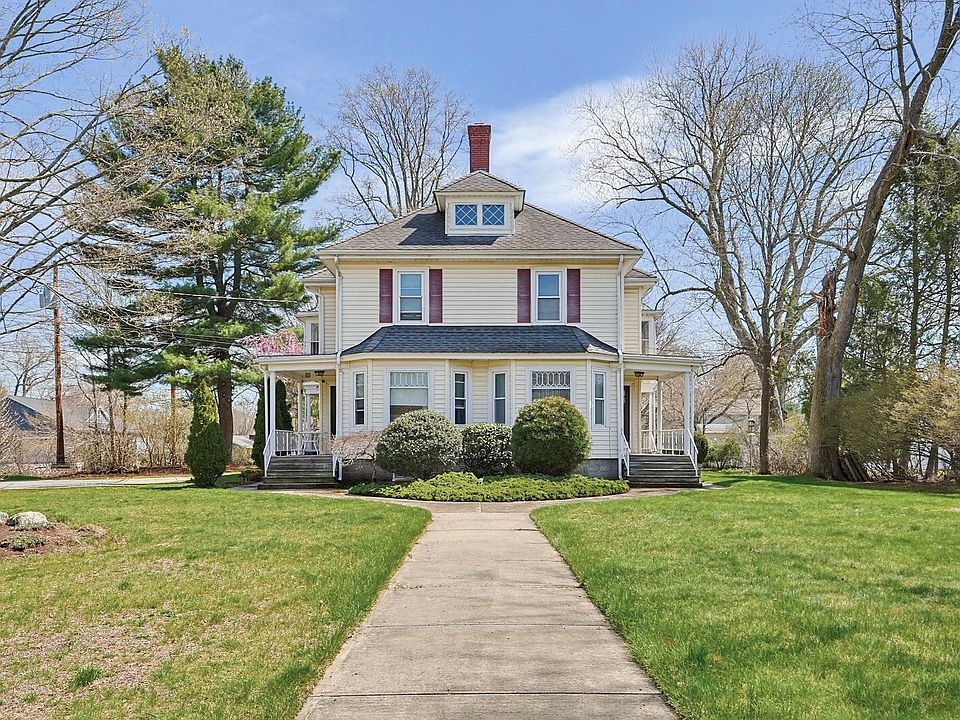 1st image of 319 Central Ave