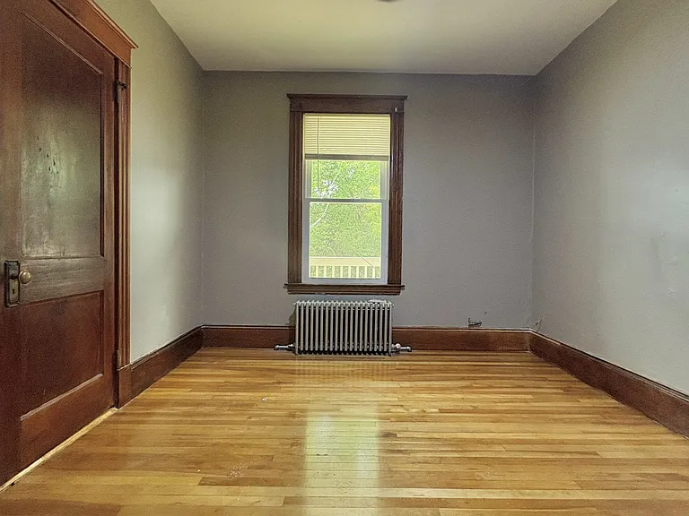 203 Pine St #5 — Photo 16